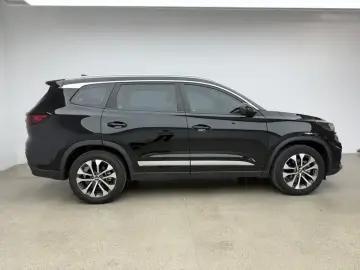 2024 Chery Tiggo 8 с пробегом 21 500 км