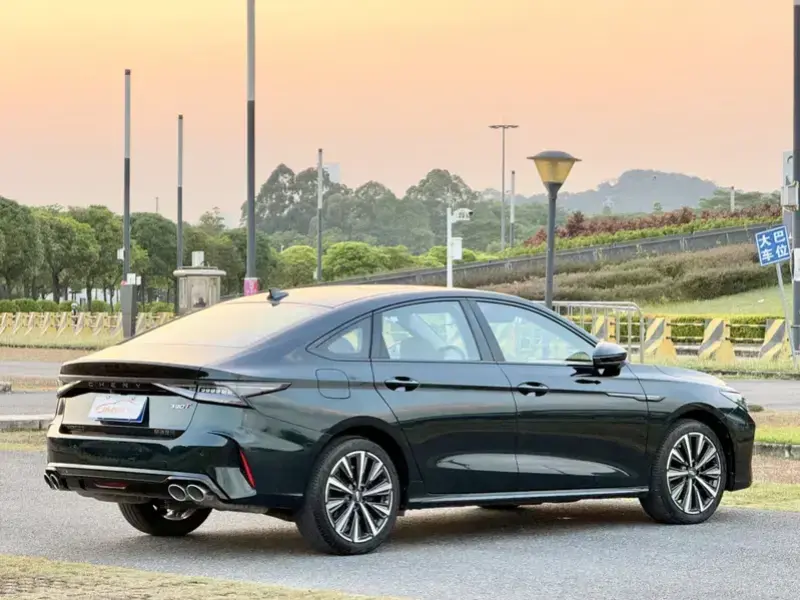 2024 Chery Arrizo 8 с пробегом 15 000 км