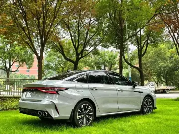 2024 Chery Arrizo 8 с пробегом 7 000 км