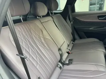 2025 Chery Tiggo 9 с пробегом 11 000 км