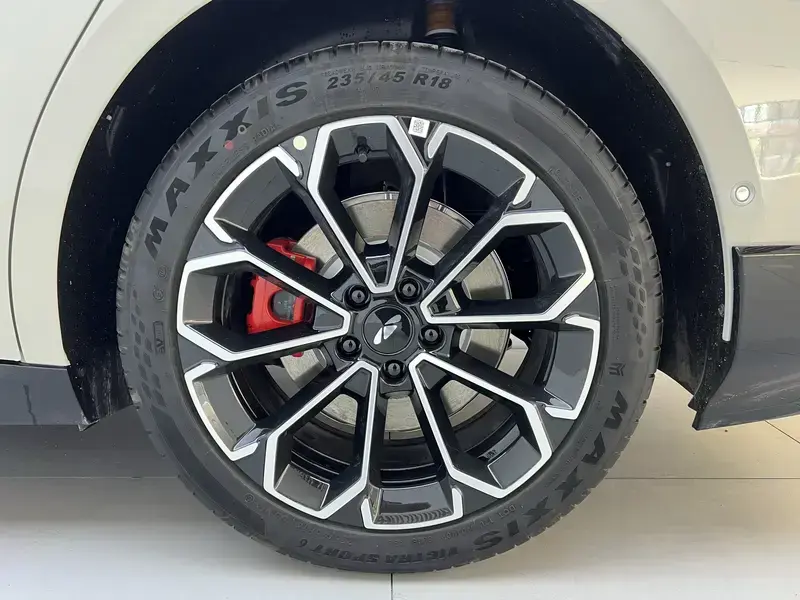 2026 Chery Fulwin A9 с пробегом 3 200 км