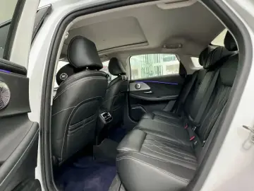 2022 Chery Arrizo 8 с пробегом 48 000 км
