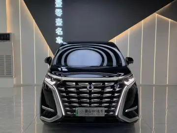 2024 Denza D9 с пробегом 38 000 км