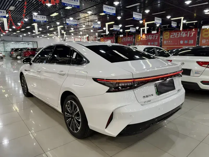 2024 Chery Fulwin A8 с пробегом 26 000 км