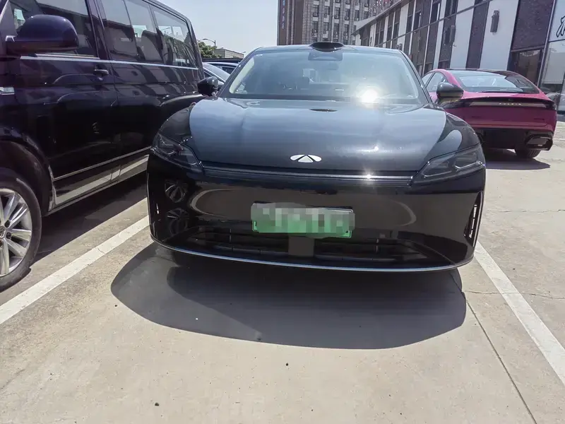 2025 Chery Fulwin A9L с пробегом 7 200 км
