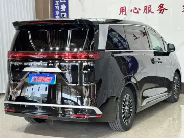 2022 Denza D9 с пробегом 55 000 км