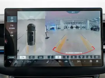 2022 Denza D9 с пробегом 31 600 км