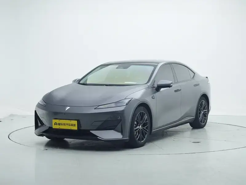 2022 Changan Deepal SL03 с пробегом 20 200 км