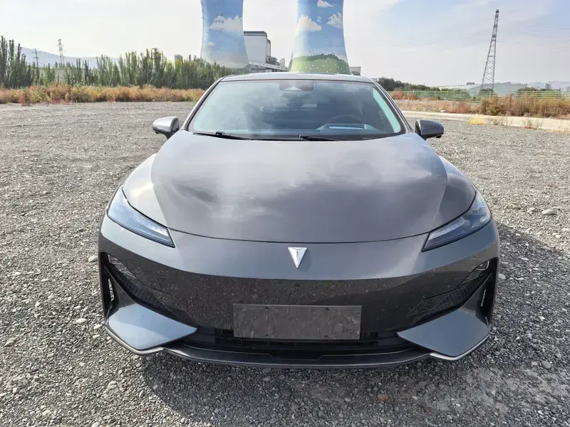 2022 Changan Deepal SL03 с пробегом 77 000 км