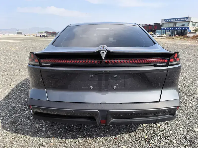 2022 Changan Deepal SL03 с пробегом 77 000 км