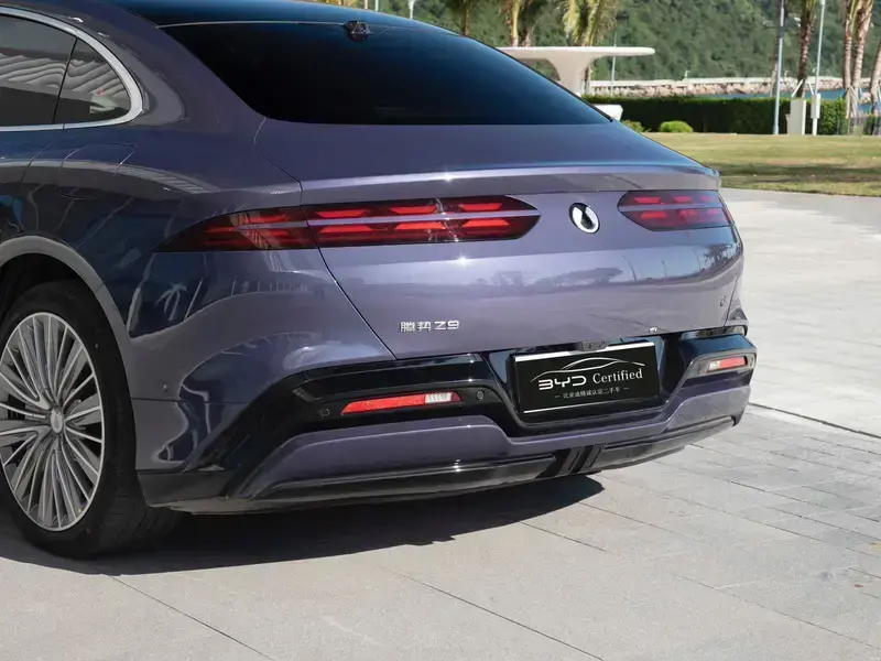 2024 Denza Z9 с пробегом 19 000 км