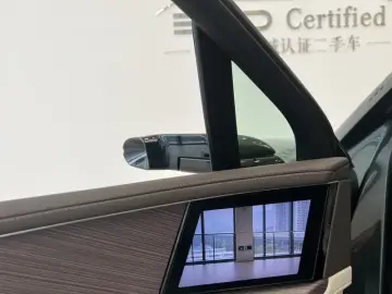 2025 Denza N9 с пробегом 12 000 км
