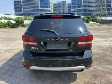 2016 Dodge Journey с пробегом 118 000 км