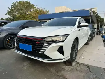 2023 Dongfeng Aeolus Yixuan Max с пробегом 36 000 км