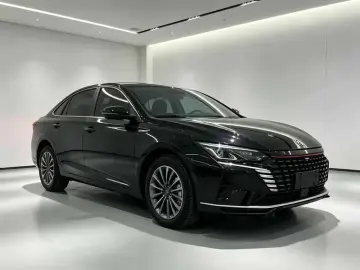 2022 Dongfeng Aeolus Yixuan Max с пробегом 32 000 км