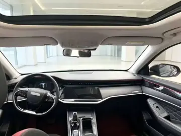 2022 Dongfeng Aeolus Yixuan Max с пробегом 32 000 км
