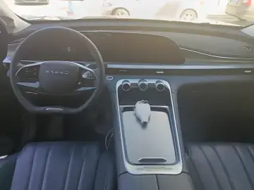 2024 Exeed TXL с пробегом 19 000 км