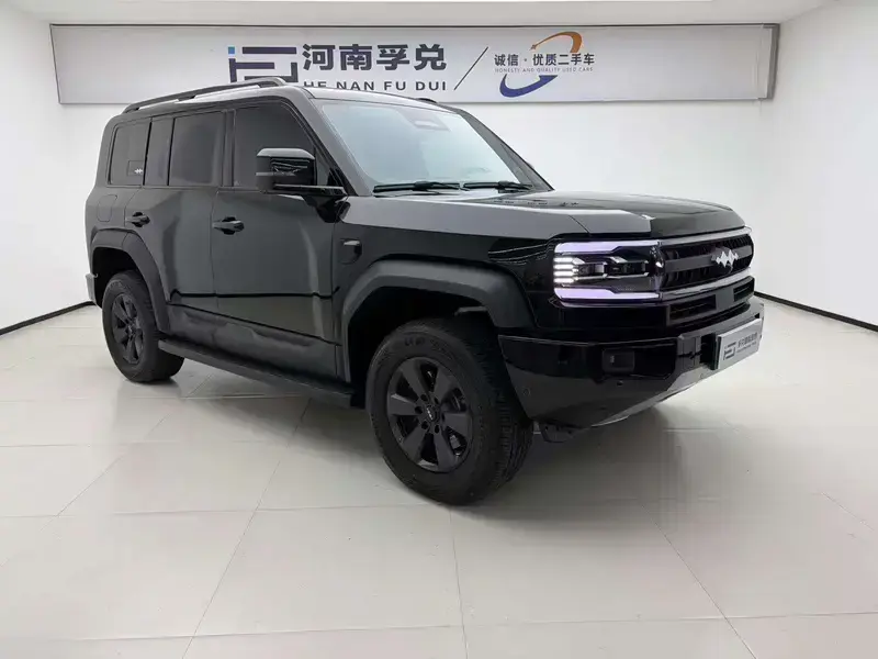 2025 BYD FangChengBao Leopard 5 с пробегом 2 900 км