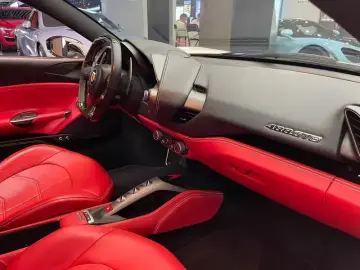 2015 Ferrari 488 с пробегом 26 500 км