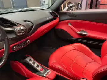 2015 Ferrari 488 с пробегом 26 500 км