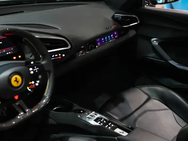 2022 Ferrari 296 с пробегом 3 800 км