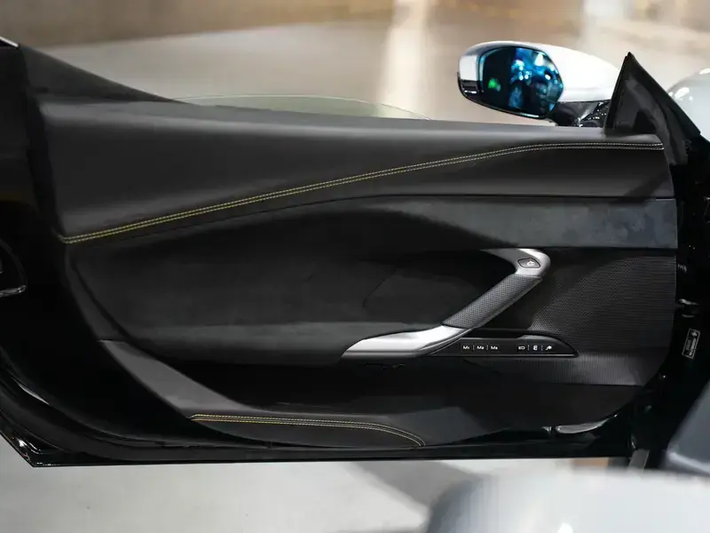2022 Ferrari 296 с пробегом 3 800 км