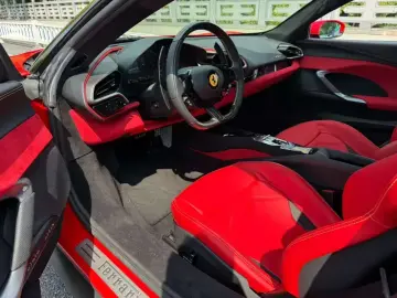 2021 Ferrari 296 с пробегом 8 000 км
