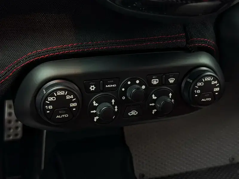 2014 Ferrari 458 с пробегом 24 000 км
