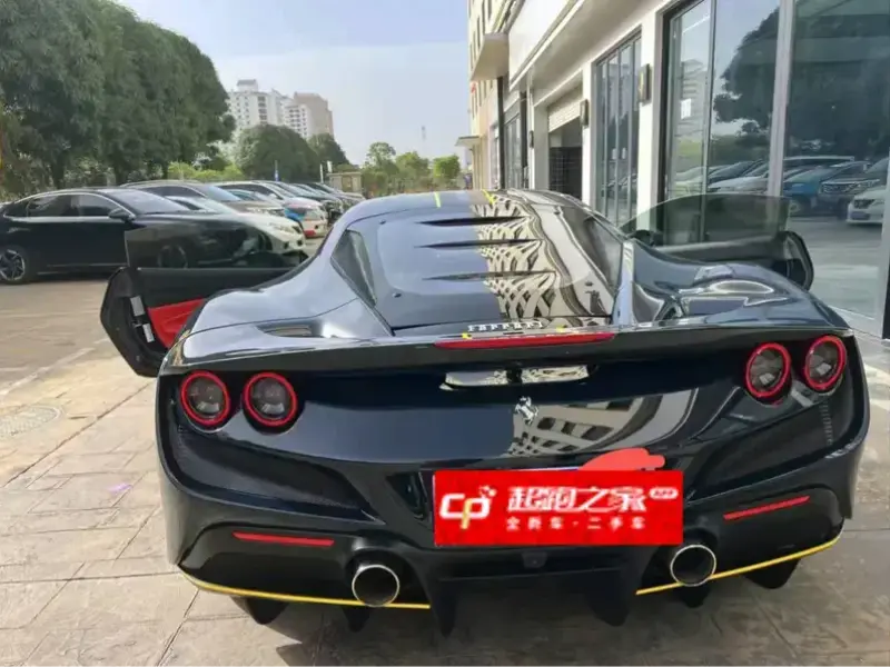 2019 Ferrari F8 с пробегом 8 000 км
