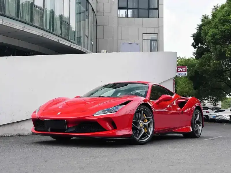2019 Ferrari F8 с пробегом 9 500 км
