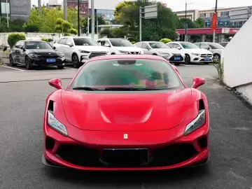 2019 Ferrari F8 с пробегом 9 500 км