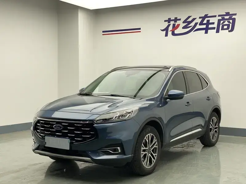 2020 Ford Escape с пробегом 50 000 км