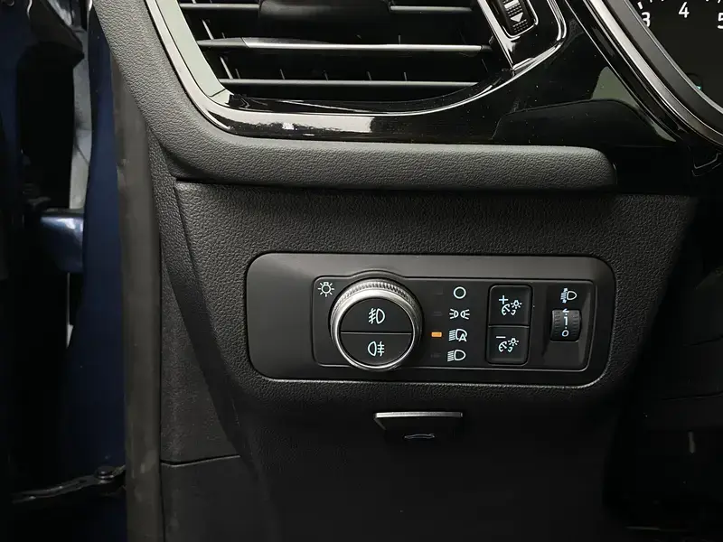 2020 Ford Escape с пробегом 50 000 км