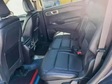 2020 Ford Explorer с пробегом 100 000 км