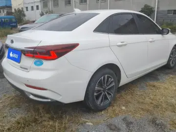 2021 Ford Escort с пробегом 49 000 км