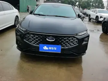 2025 Ford Mondeo с пробегом 14 000 км