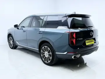 2022 GAC Trumpchi GS8 с пробегом 65 600 км