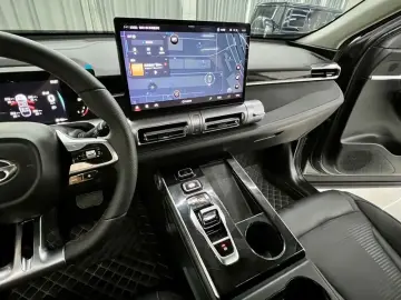 2022 GAC Trumpchi Emkoo с пробегом 10 500 км