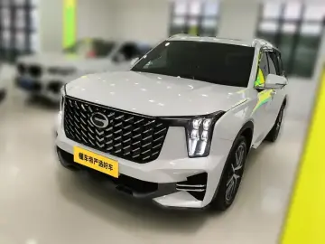 2024 GAC Trumpchi GS8 с пробегом 30 500 км