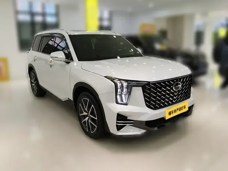 2024 GAC Trumpchi GS8 с пробегом 30 500 км