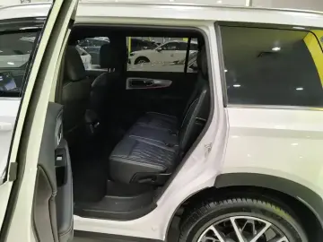 2024 GAC Trumpchi GS8 с пробегом 30 500 км