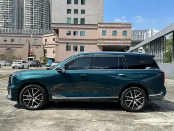 2024 GAC Trumpchi GS8 с пробегом 44 000 км