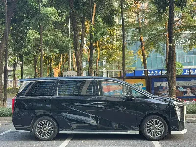2023 GAC Trumpchi M8 с пробегом 130 000 км