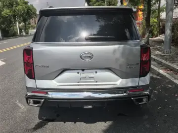 2022 GAC Trumpchi GS8 с пробегом 89 000 км