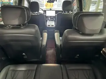 2024 GAC Trumpchi M8 с пробегом 65 000 км