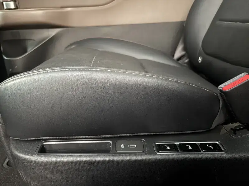 2024 GAC Trumpchi E8 с пробегом 20 800 км
