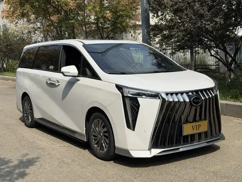 2023 GAC Trumpchi M8 с пробегом 67 000 км