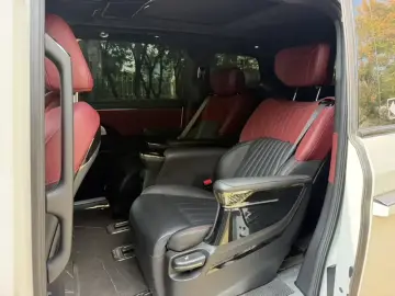 2023 GAC Trumpchi M8 с пробегом 67 000 км