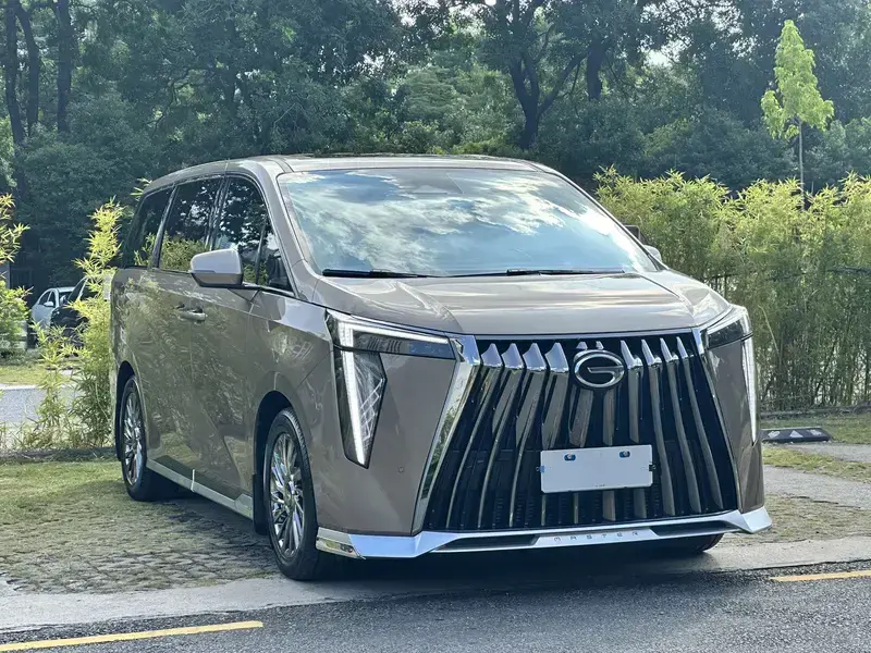 2023 GAC Trumpchi M8 с пробегом 22 000 км