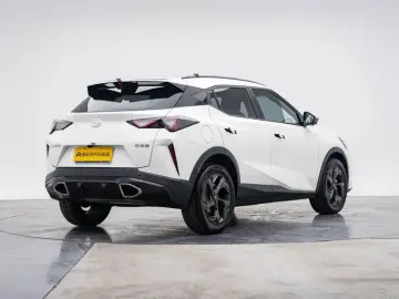 2023 GAC Trumpchi GS3 с пробегом 10 100 км